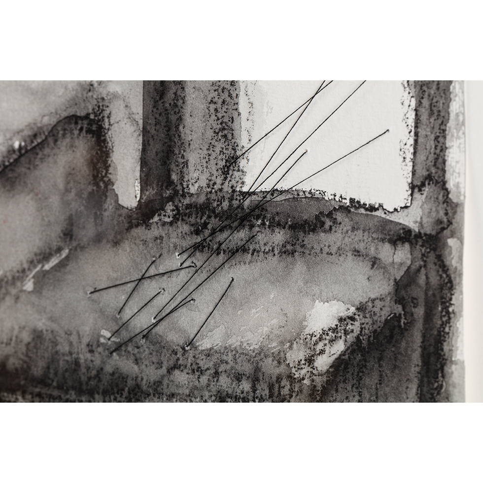 <a href="https://www.ueshima-collection.com/artist-list/90" style="color:inherit">塩田千春</a> / <a href="https://www.ueshima-collection.com/artist-list/90" style="color:inherit">CHIHARU SHIOTA</a>:上海での隔離 / Quarantine in Shanghai