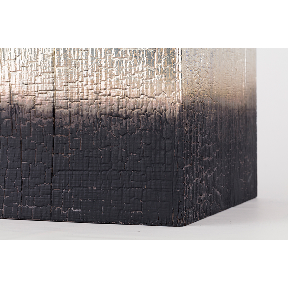<a href="https://www.ueshima-collection.com/artist-list/91" style="color:inherit">ミヤ・アンドウ</a> / <a href="https://www.ueshima-collection.com/artist-list/91" style="color:inherit">MIYA ANDO</a>:Shou Sugi Ban Silver Redwood 12.3