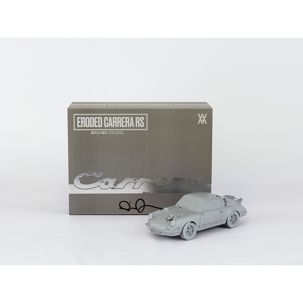 <a href="https://www.ueshima-collection.com/artist-list/7" style="color:inherit">DANIEL ARSHAM</a>:Eroded Carrera RS