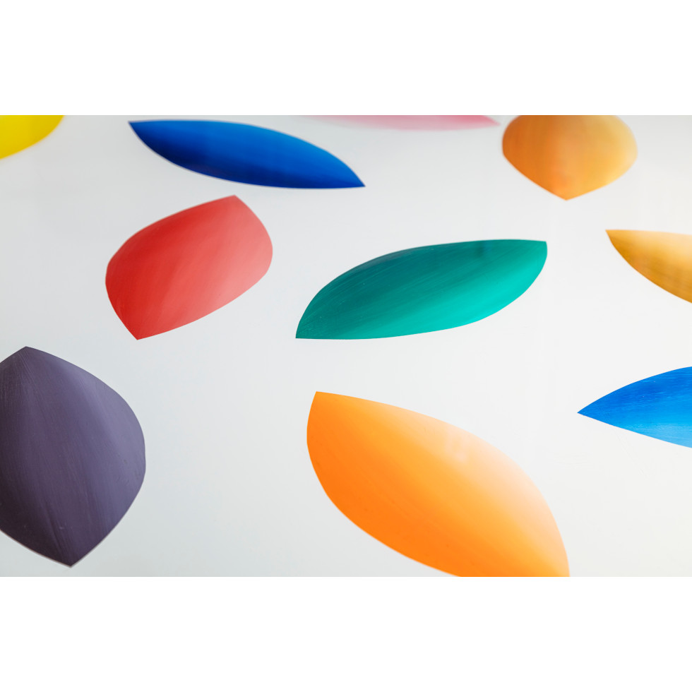 <a href="https://www.ueshima-collection.com/artist-list/230" style="color:inherit">NICOLAS PARTY</a>:Almond Pattern Table