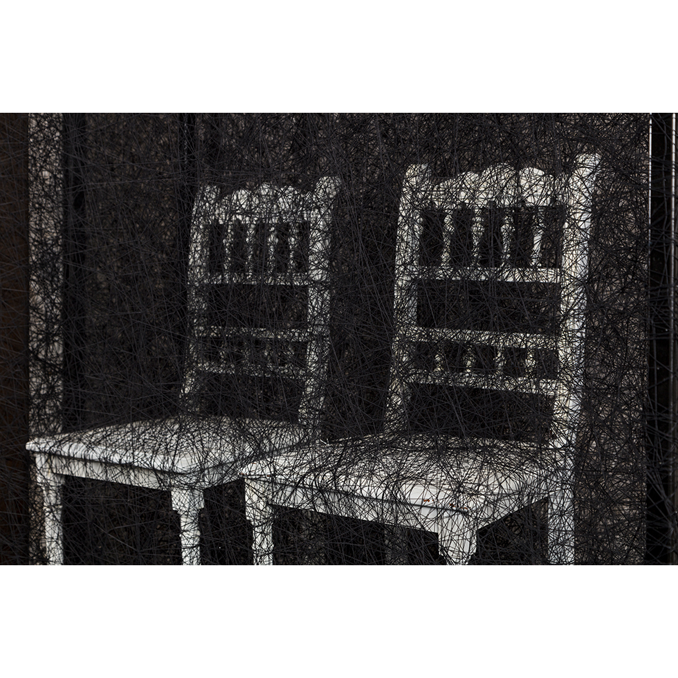 <a href="https://www.ueshima-collection.com/artist-list/90" style="color:inherit">塩田千春</a> / <a href="https://www.ueshima-collection.com/artist-list/90" style="color:inherit">CHIHARU SHIOTA</a>:State of Being (Two Chairs)