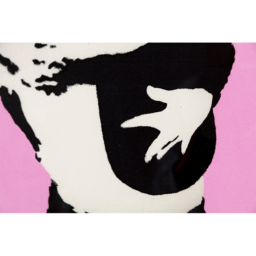 <a href="https://www.ueshima-collection.com/artist-list/3" style="color:inherit">BANKSY</a>:Bomb Love