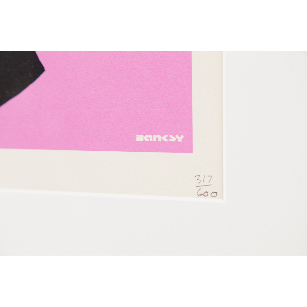 <a href="https://www.ueshima-collection.com/artist-list/3" style="color:inherit">BANKSY</a>:Bomb Love