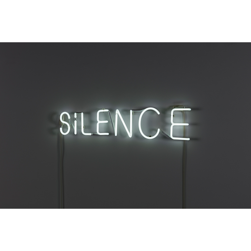 <a href="https://www.ueshima-collection.com/artist-list/285" style="color:inherit">CERITH WYN EVANS</a>:SILENCE