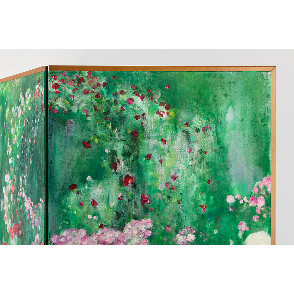 <a href="https://www.ueshima-collection.com/artist-list/208" style="color:inherit">佐藤翠</a> / <a href="https://www.ueshima-collection.com/artist-list/208" style="color:inherit">MIDORI SATO</a>:Rose Garden Closet