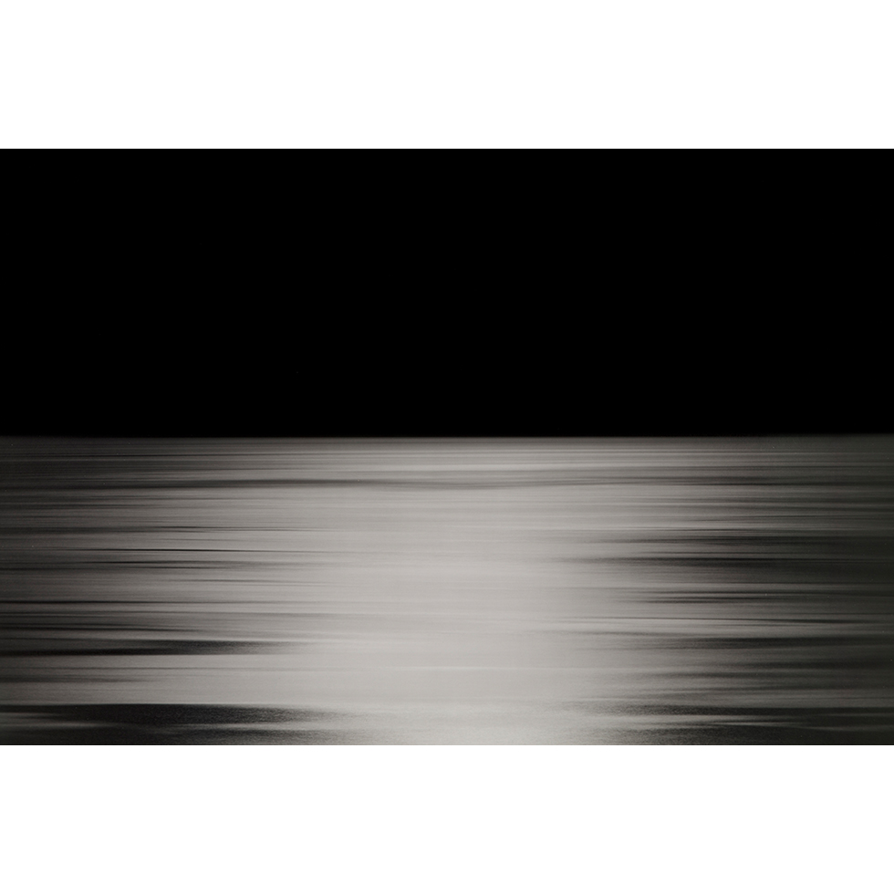 <a href="https://www.ueshima-collection.com/en/artist-list/10" style="color:inherit">HIROSHI SUGIMOTO</a>:North Pacific Ocean, Ohkurosaki